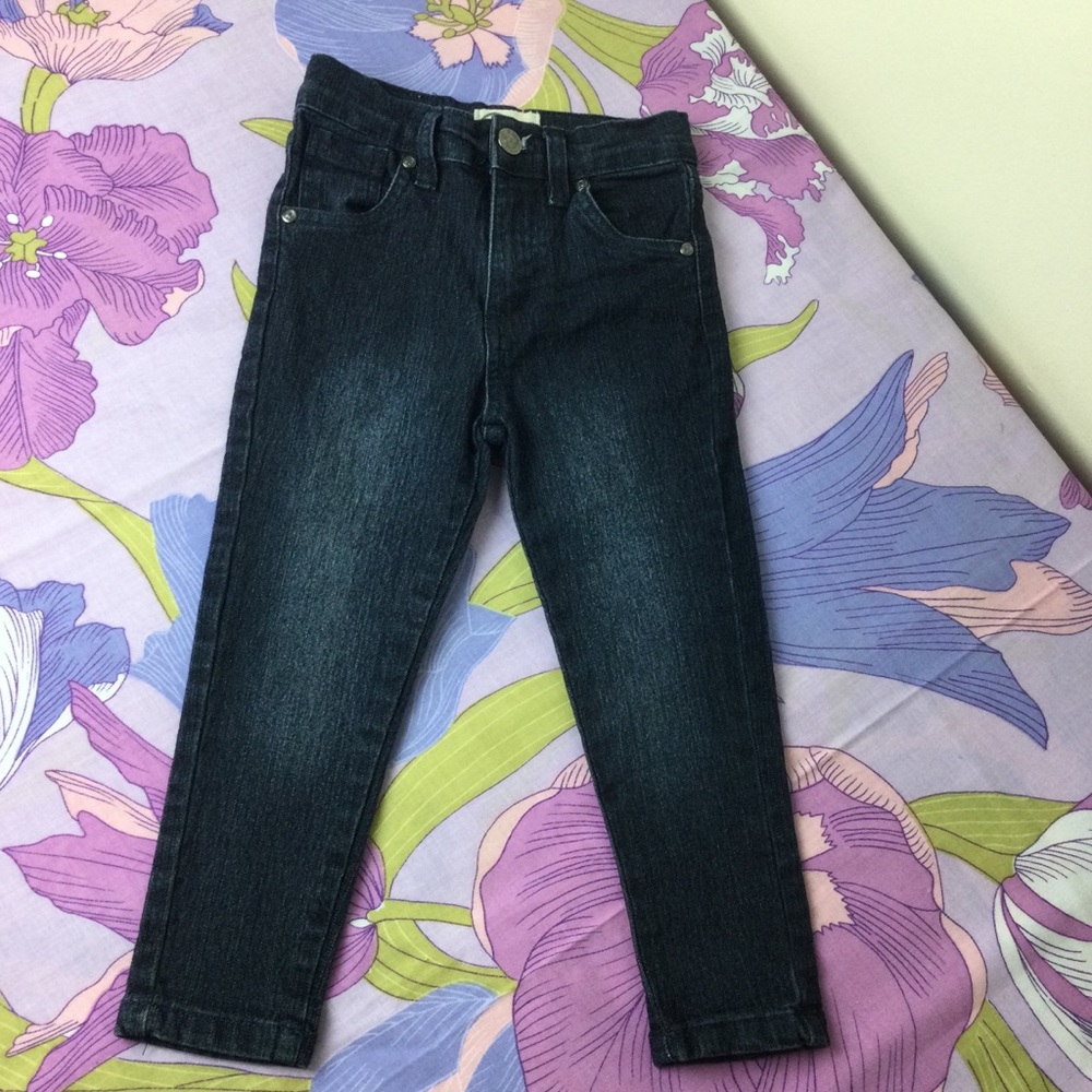 Like New Gap Toddler Boy Set 2 piece Skinny Jeans & Sweater - Picture 2 of 11